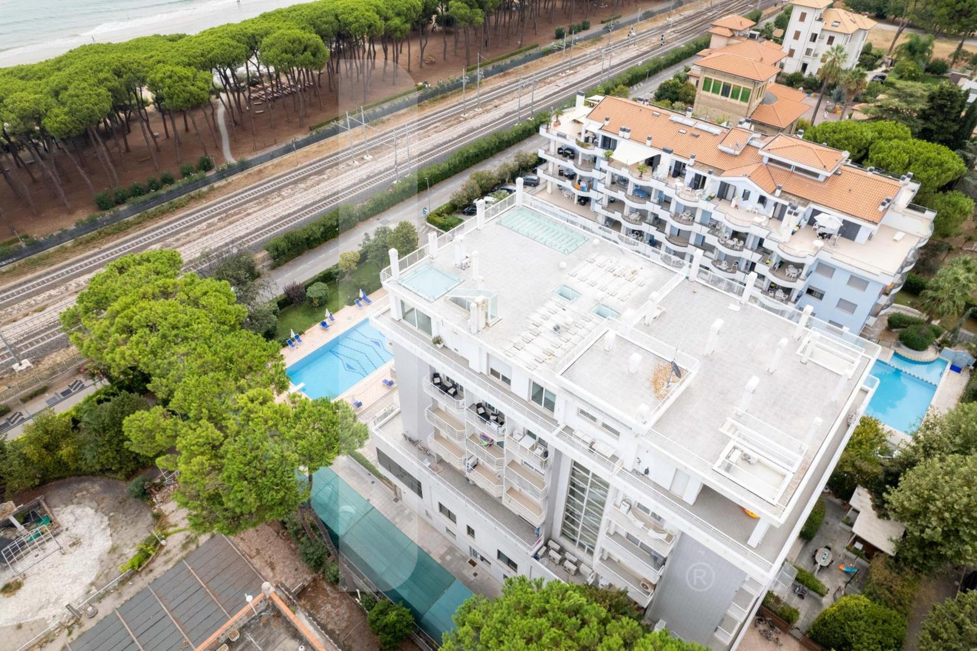 Homiday - Residence Prestige Pineto Exterior foto